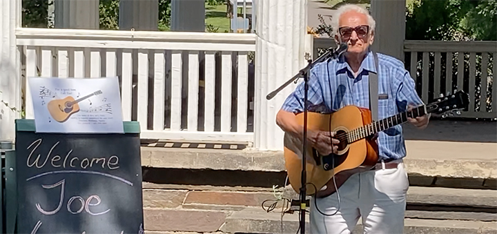Oxford Farmers’ Market: Joe Lombardi Performing in the bandstand